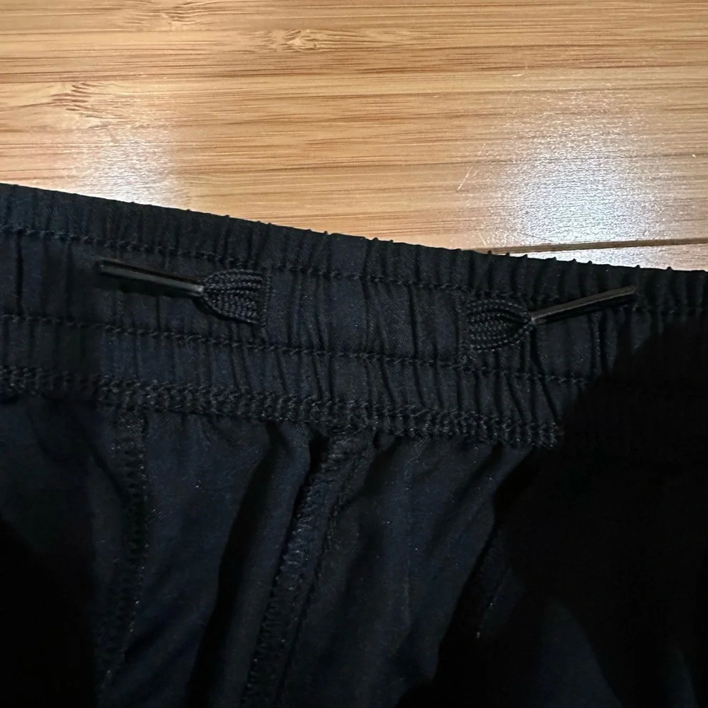 Li-Ning Youth Black Athletic Shorts Size 150 New With Tags